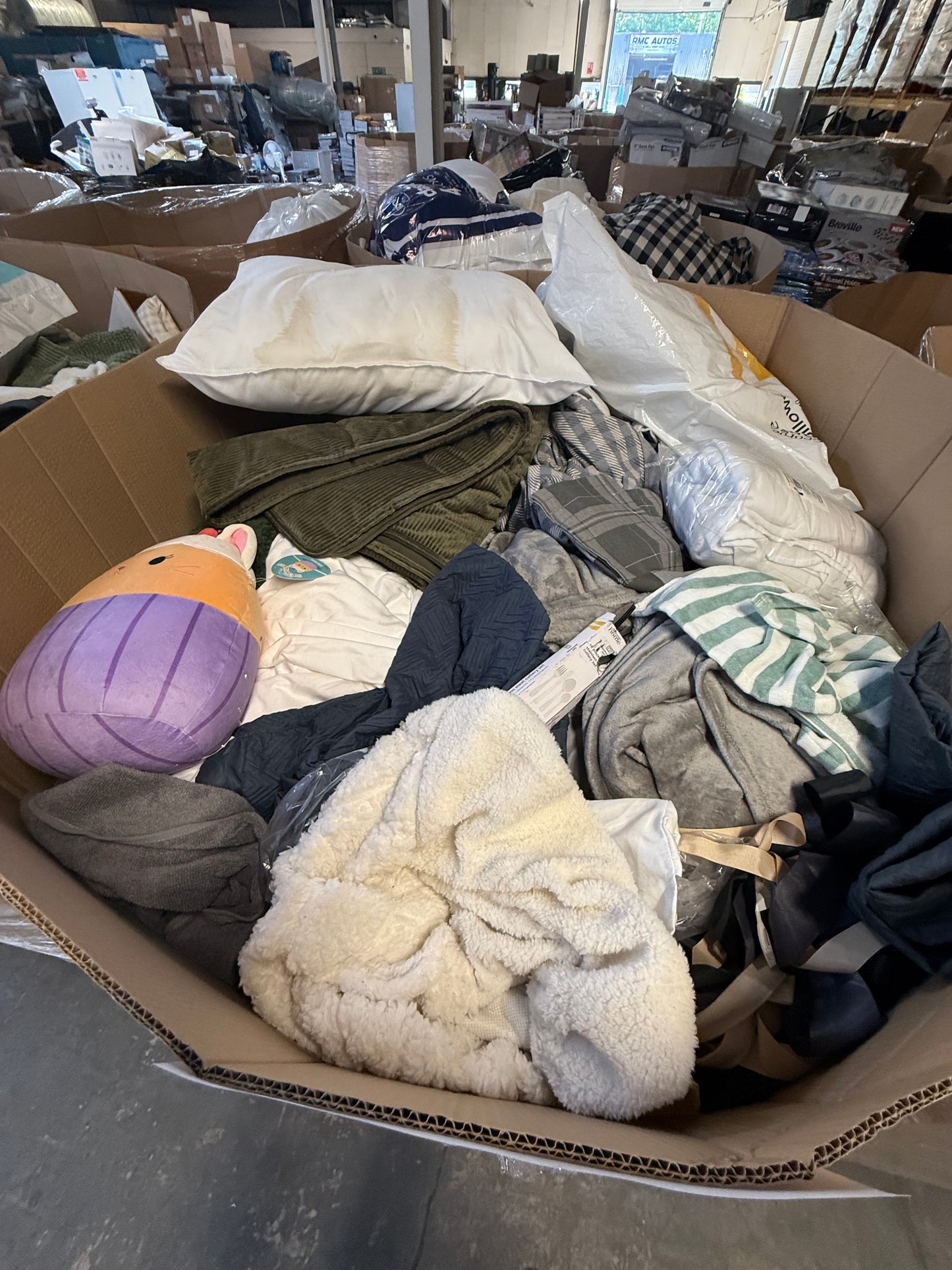Textile and Bedding Return Pallet
