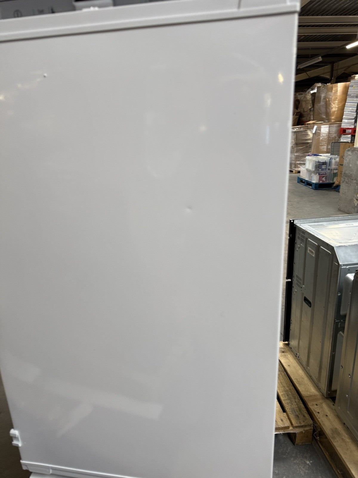 Beko BCFD4V50 50:50 Classic Integrated Automatic Defrost Fridge Freezer RRP £469
