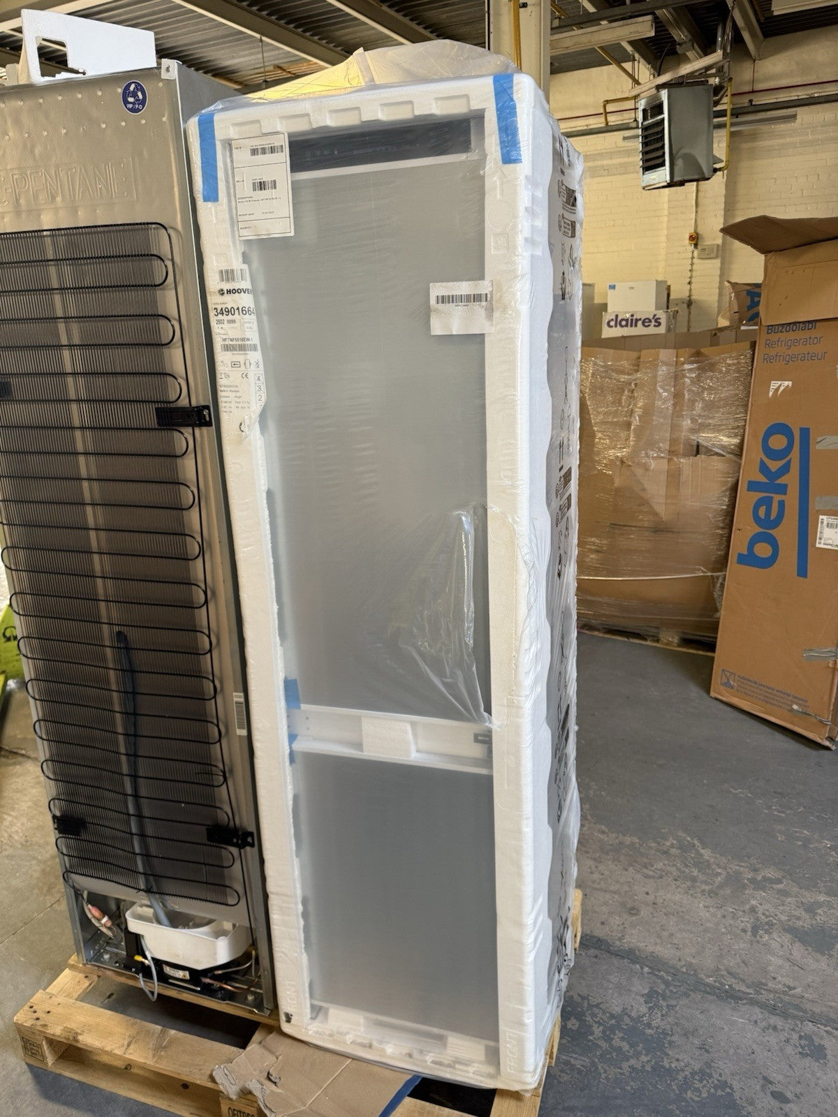 HOOVER HFTNF5518EW Integrated 70/30 Fridge Freezer - Sliding Hinge (New)