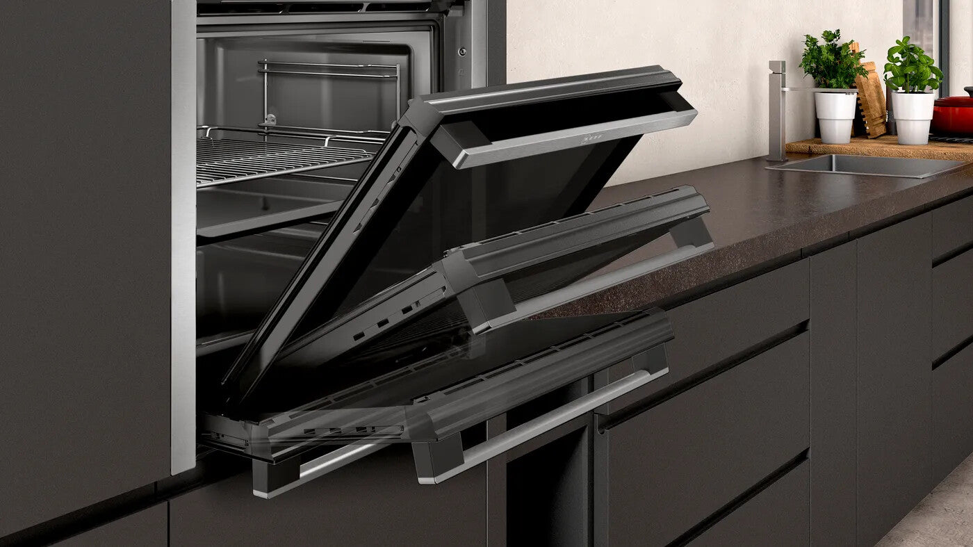 NEFF Slide&Hide B3ACE4HN0B Built-in Single Multifunction Oven - Black RRP £779