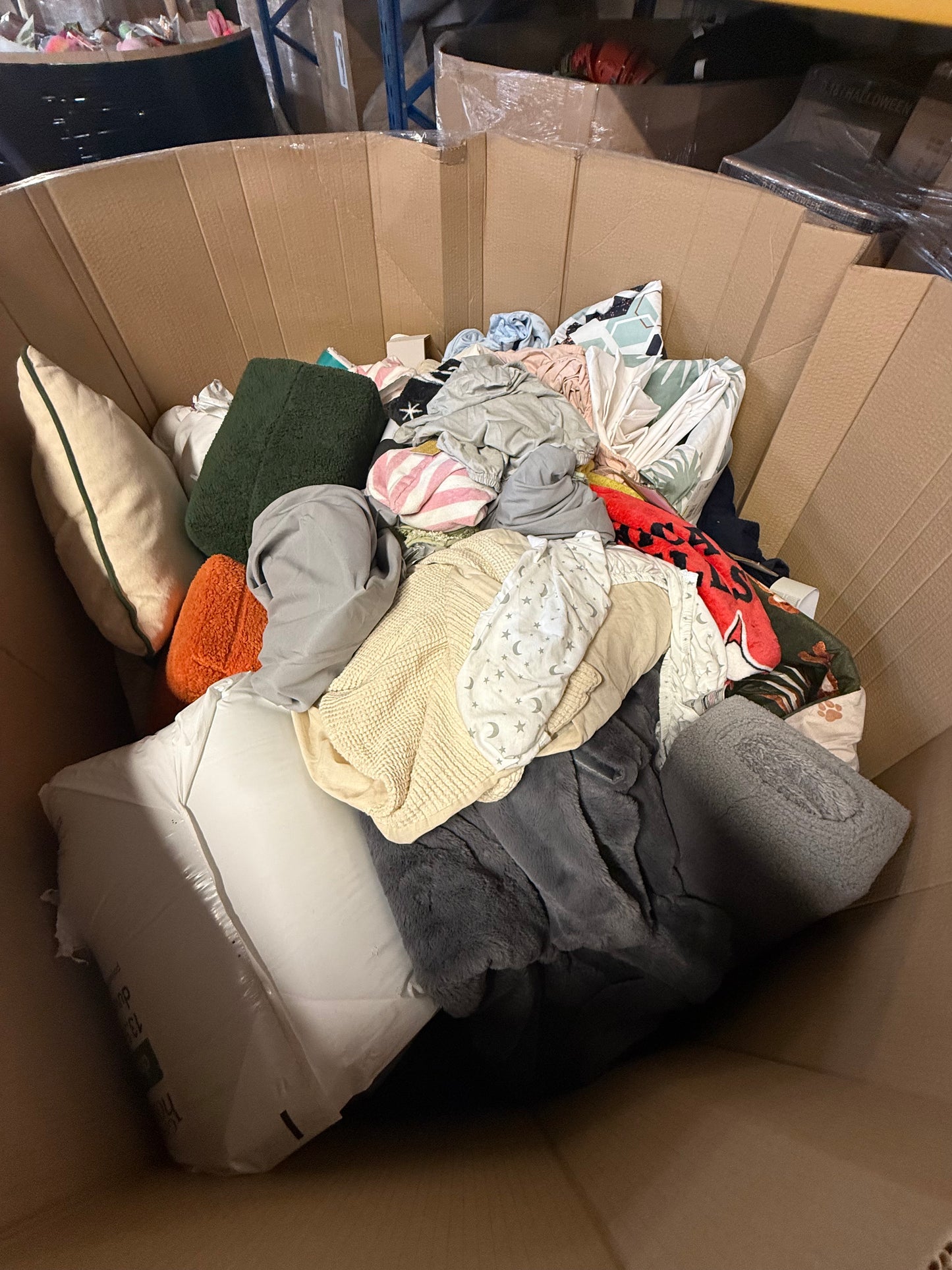 Textile and Bedding Return Pallet