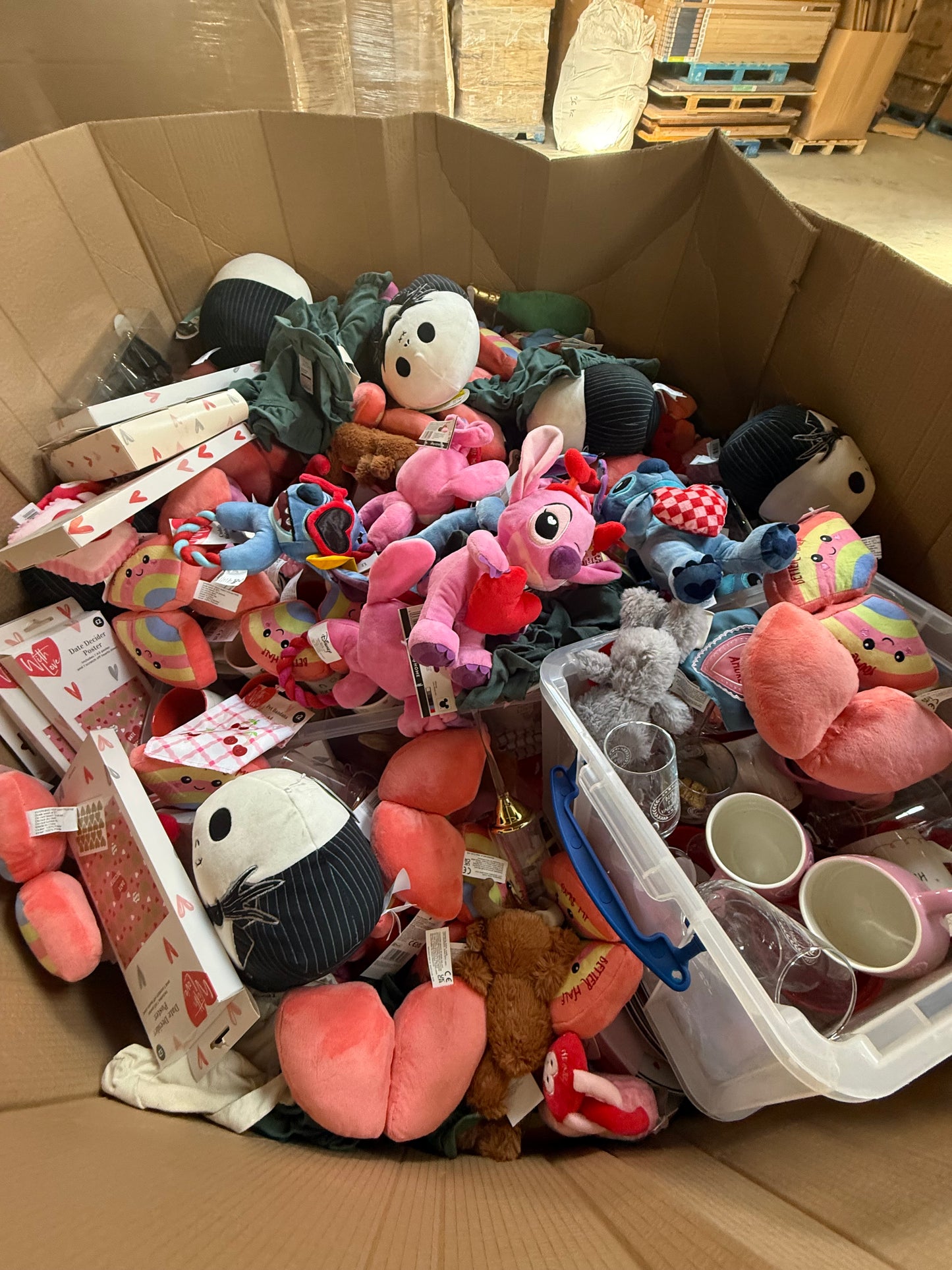 💖 Valentine's Day Pallet Joblot Wholesale Stock Brand New Overstock 💖