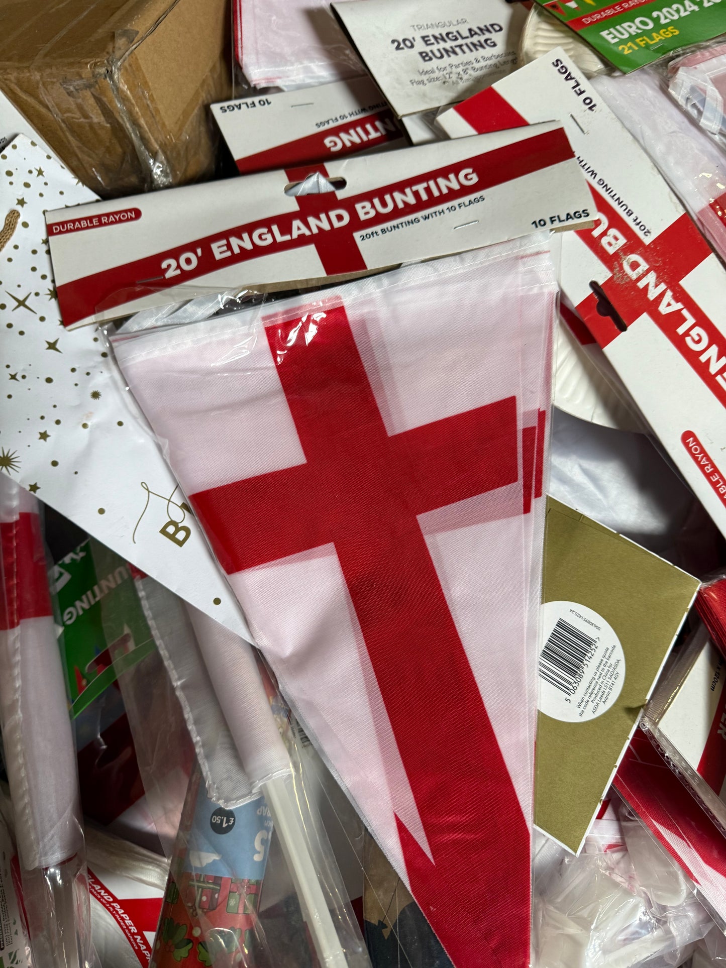 England Themed Items Pallet Joblot Wholesale Stock Euro 2024, 1000+ Items