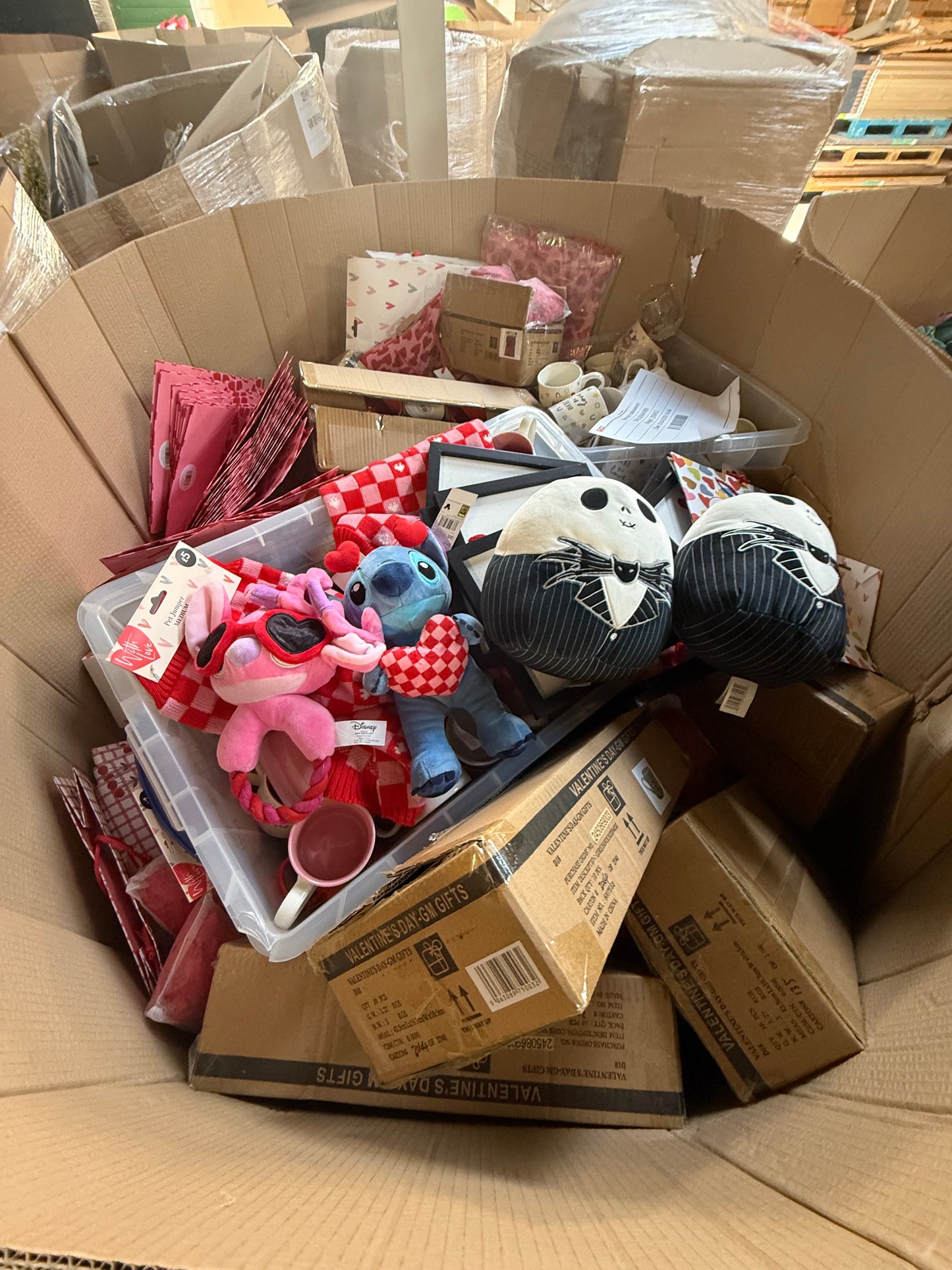 💖 Valentine's Day Pallet Joblot Wholesale Stock Brand New Overstock 💖