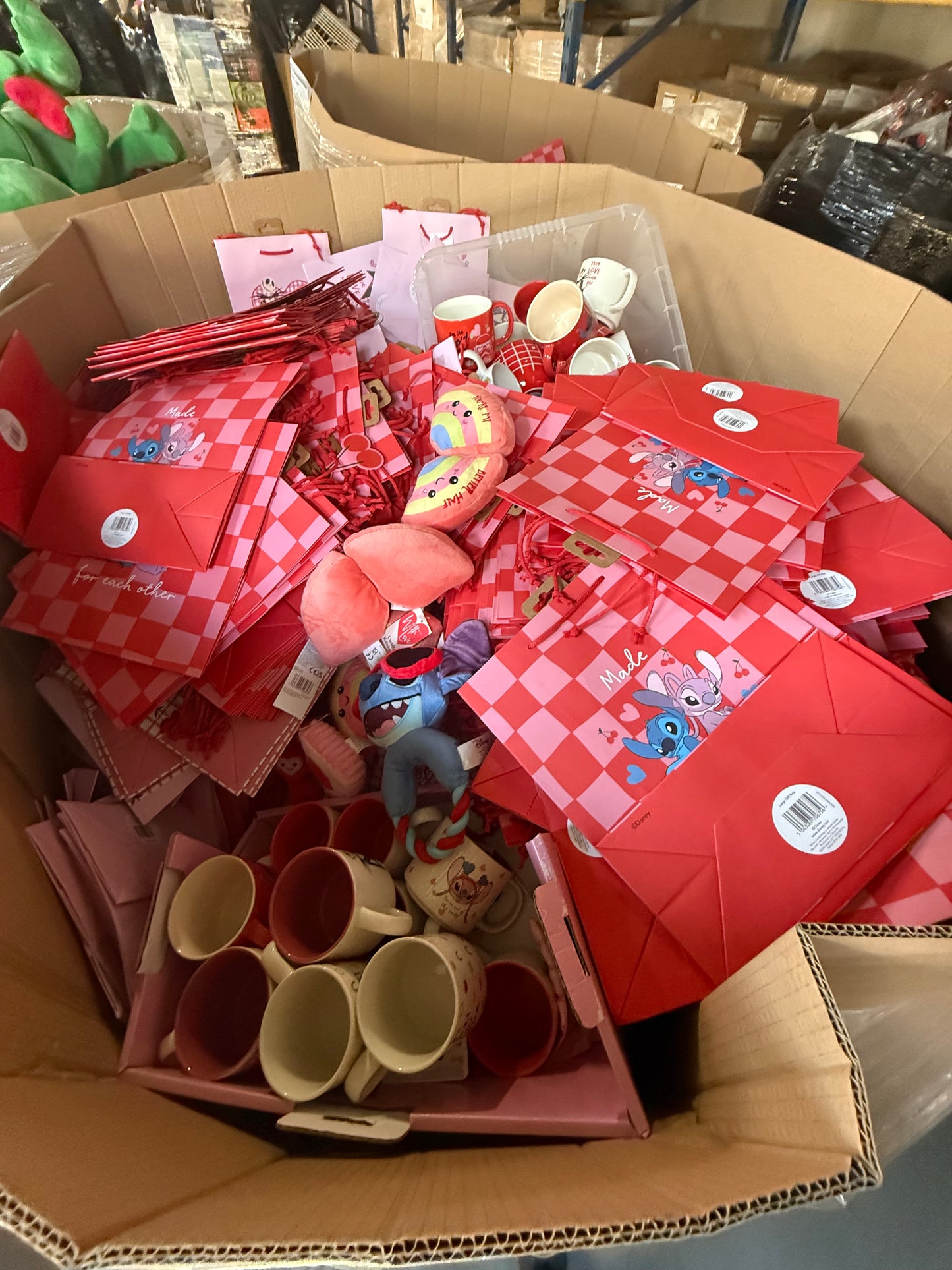 💖 Valentine's Day Pallet Joblot Wholesale Stock Brand New Overstock 💖