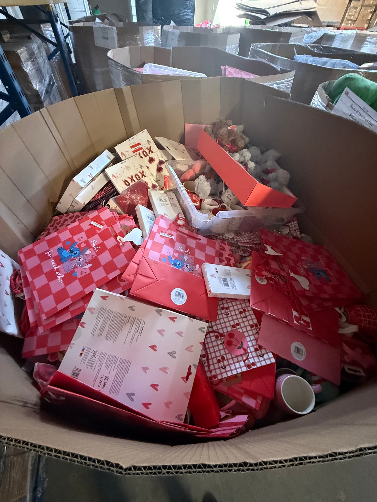 💖 Valentine's Day Pallet Joblot Wholesale Stock Brand New Overstock 💖