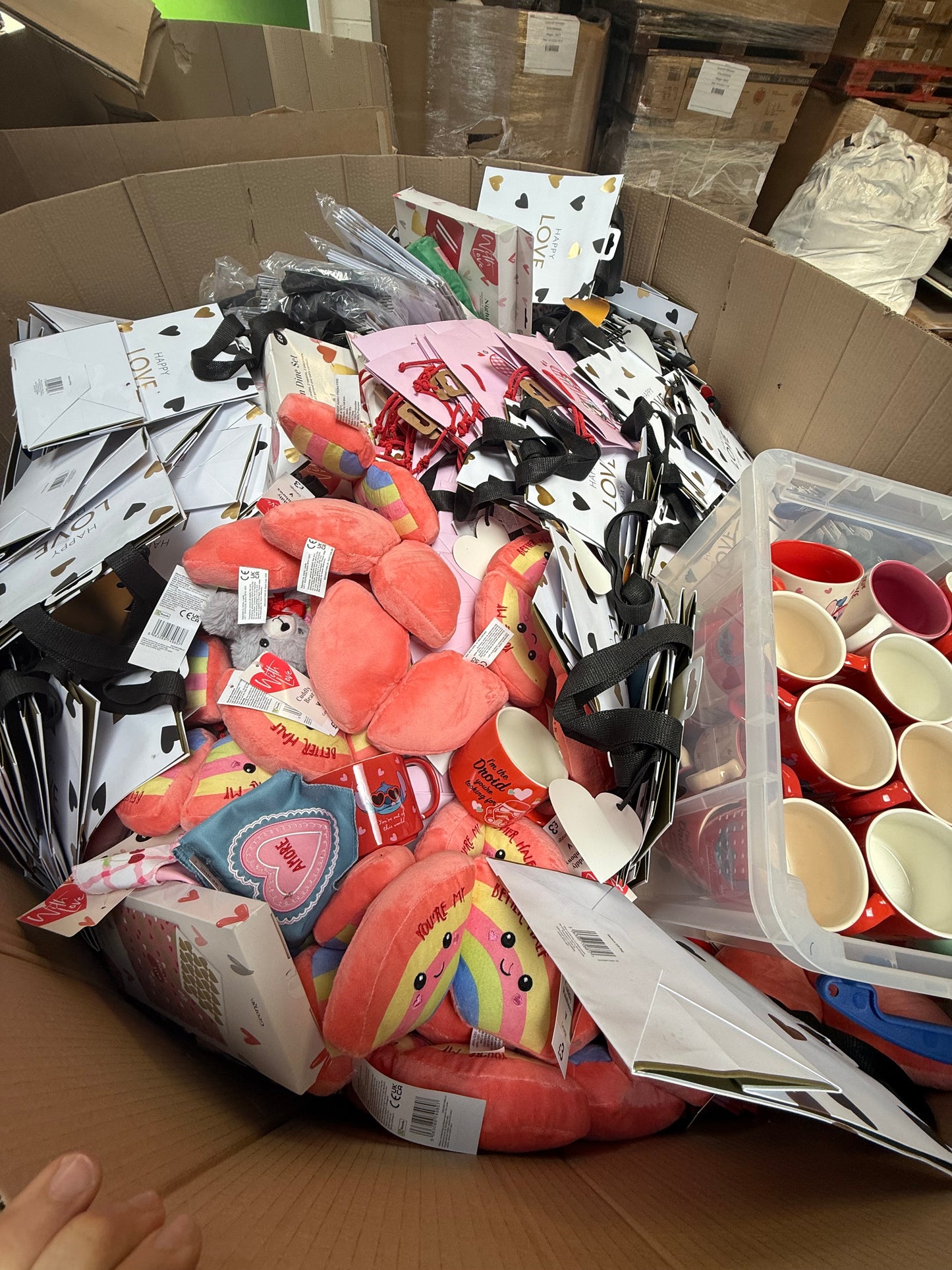 💖 Valentine's Day Pallet Joblot Wholesale Stock Brand New Overstock 💖