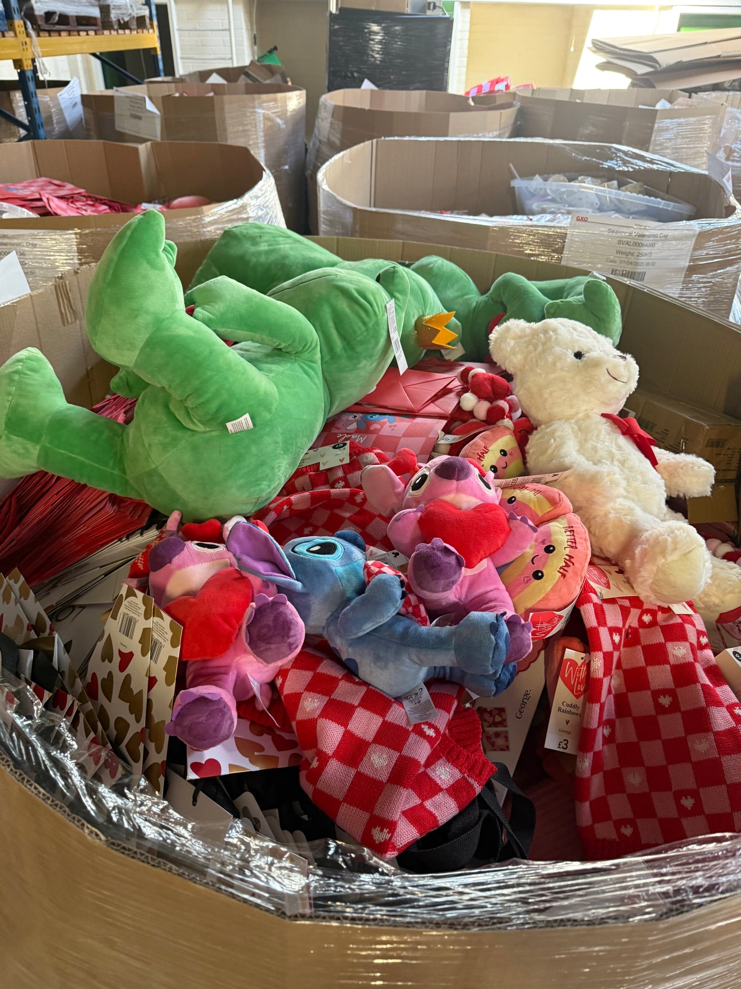 💖 Valentine's Day Pallet Joblot Wholesale Stock Brand New Overstock 💖