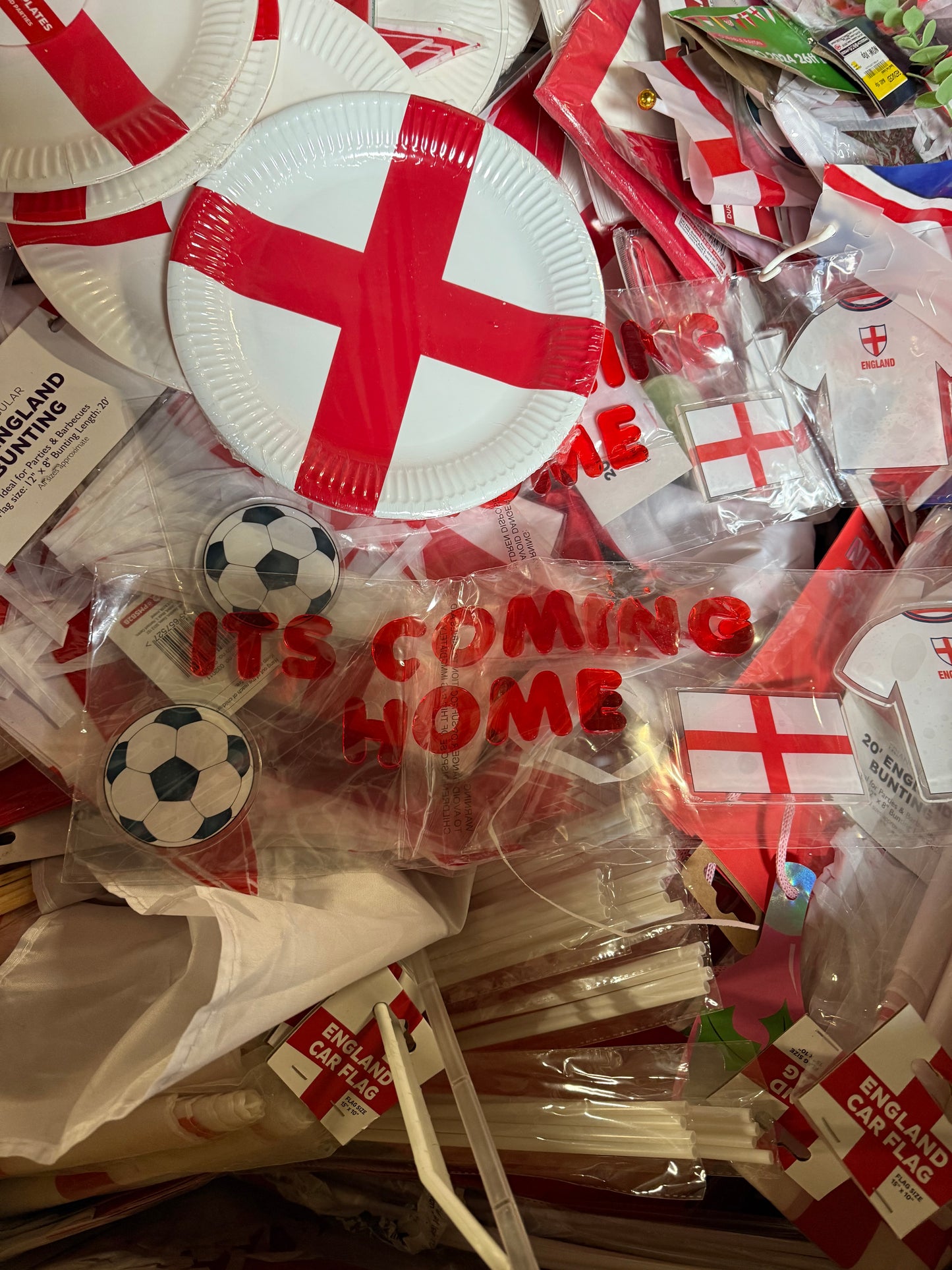 England Themed Items Pallet Joblot Wholesale Stock Euro 2024, 1000+ Items