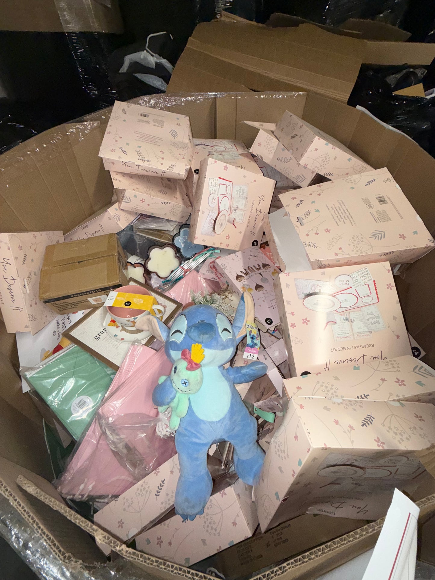 Mother's Day Pallet Joblot Wholesale Stock Brand New Overstock