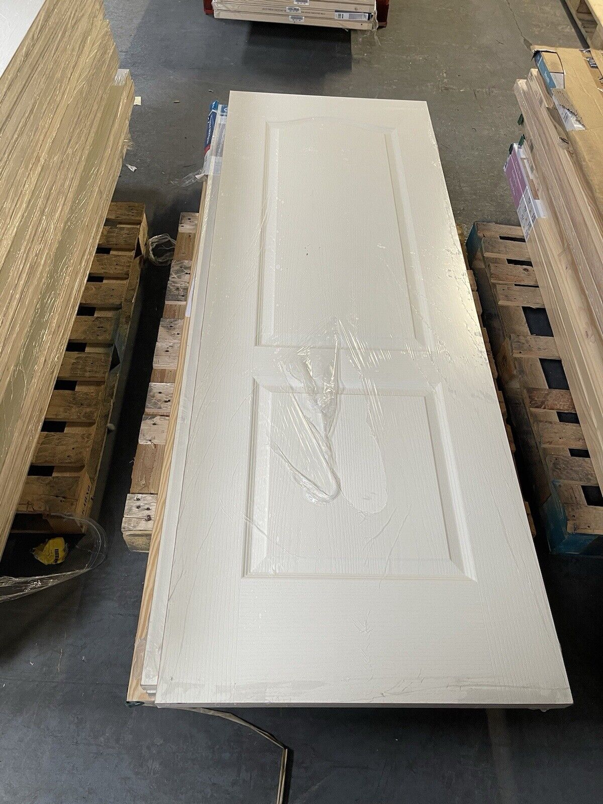 Arched 2 Panel White Woodgrain Effect Internal Door, (H)2040mm (W)726mm (T)40mm
