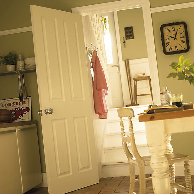 4 Panel White Woodgrain Effect Internal Door, (H)1981mm (W)610mm (T)35mm
