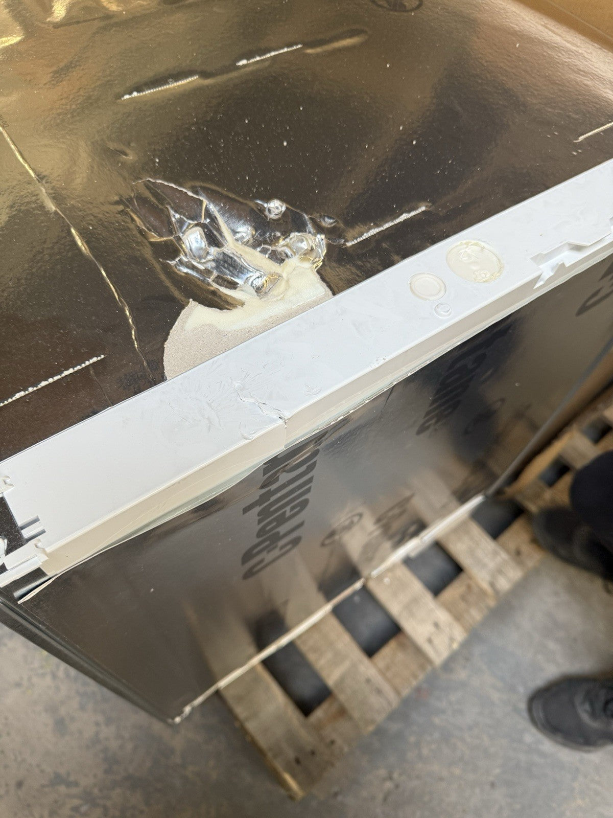 Bosch GUN21VFE0G Series 4 No Frost Built-Under Freezer