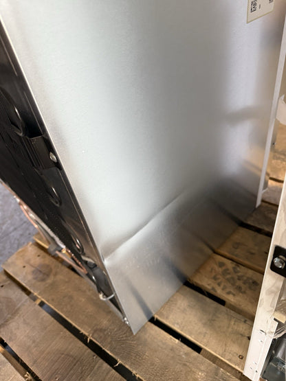 Bosch Series 2 KIV87NSE0G 70/30 Integrated Fridge Freezer with Sliding Hinge