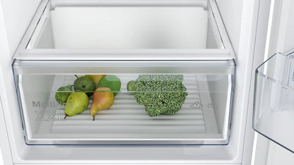 Bosch Series 2 KIV87NSE0G 70/30 Integrated Fridge Freezer with Sliding Hinge
