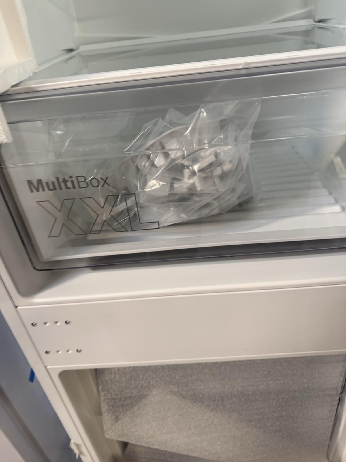 Bosch KIN86NSE0G 60:40 Traditional Built-in Frost Free Fridge Freezer - White