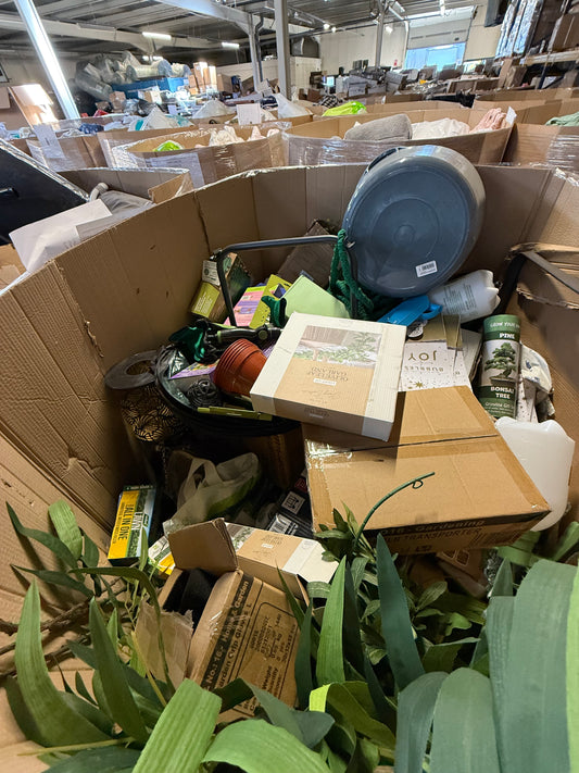 Garden Accessories Return Pallet