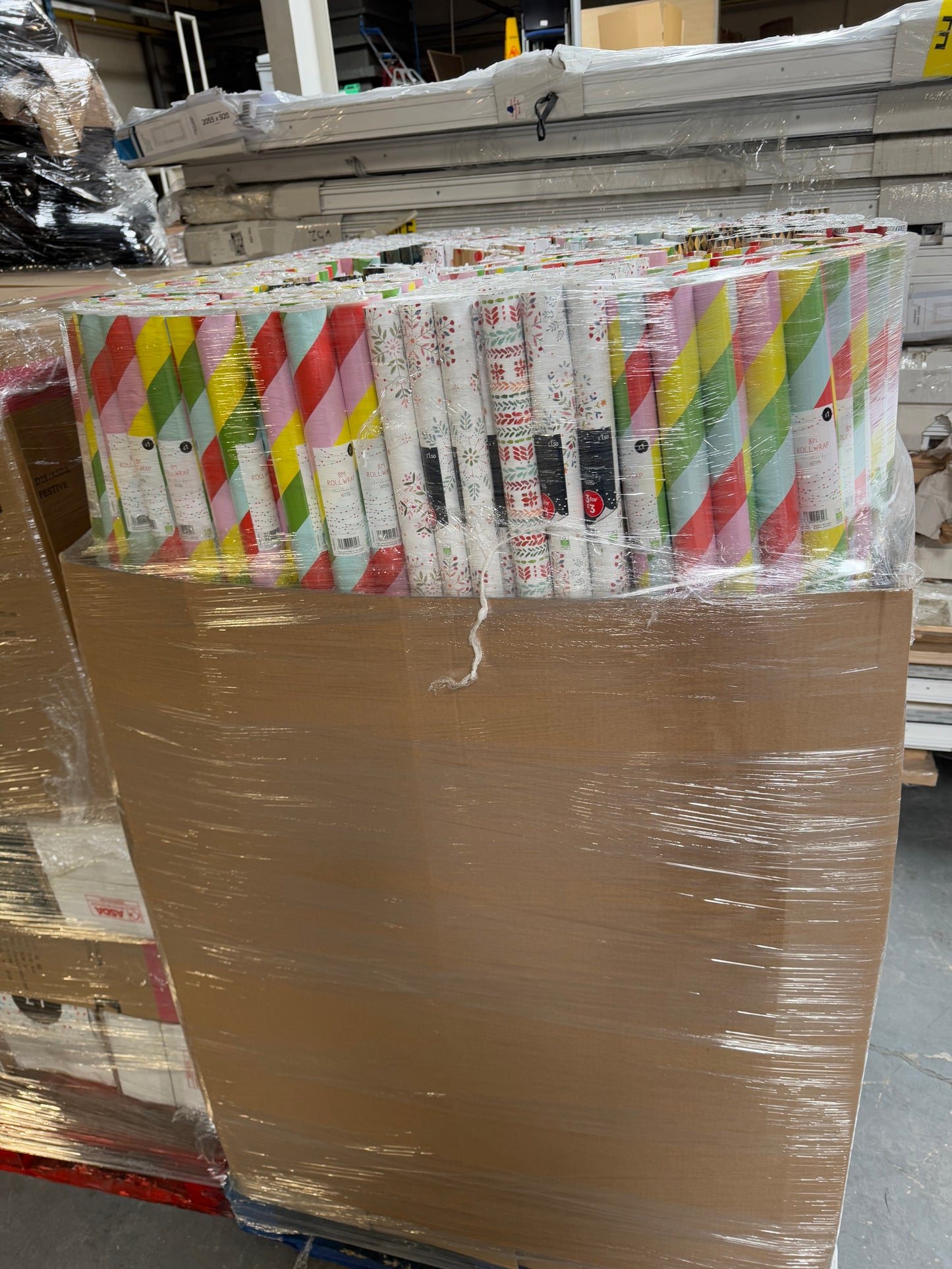 🎁 Christmas Wrapping Paper Pallet Joblot Wholesale Stock Brand New Overstock 1200+ Rolls 🎄