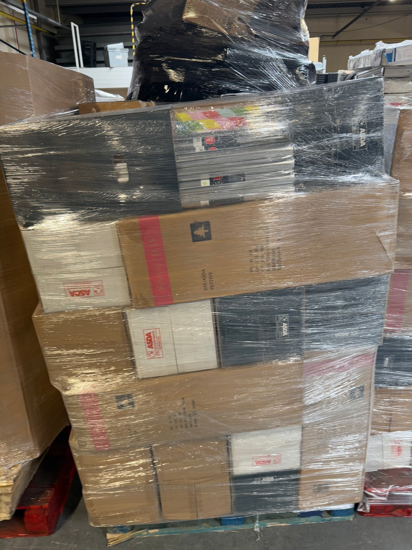 🎁 Christmas Wrapping Paper Pallet Joblot Wholesale Stock Brand New Overstock 1200+ Rolls 🎄