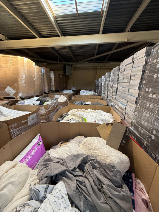 Truckload of Textile and Bedding Returns – 23 Pallets