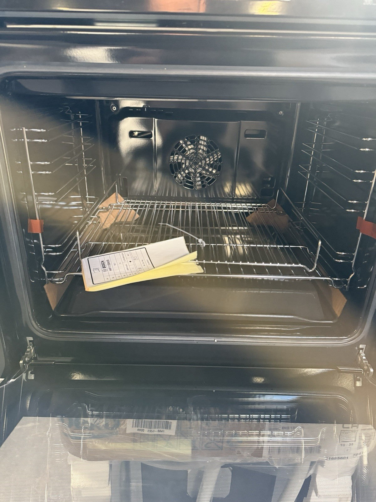 Bosch Series 2 HHF113BA0B Built-in Single Multi-function Electric Oven - Black