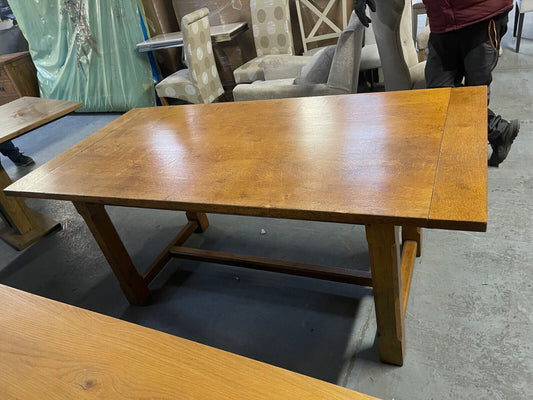 Arighi Bianchi Solid Oak Dining Table
