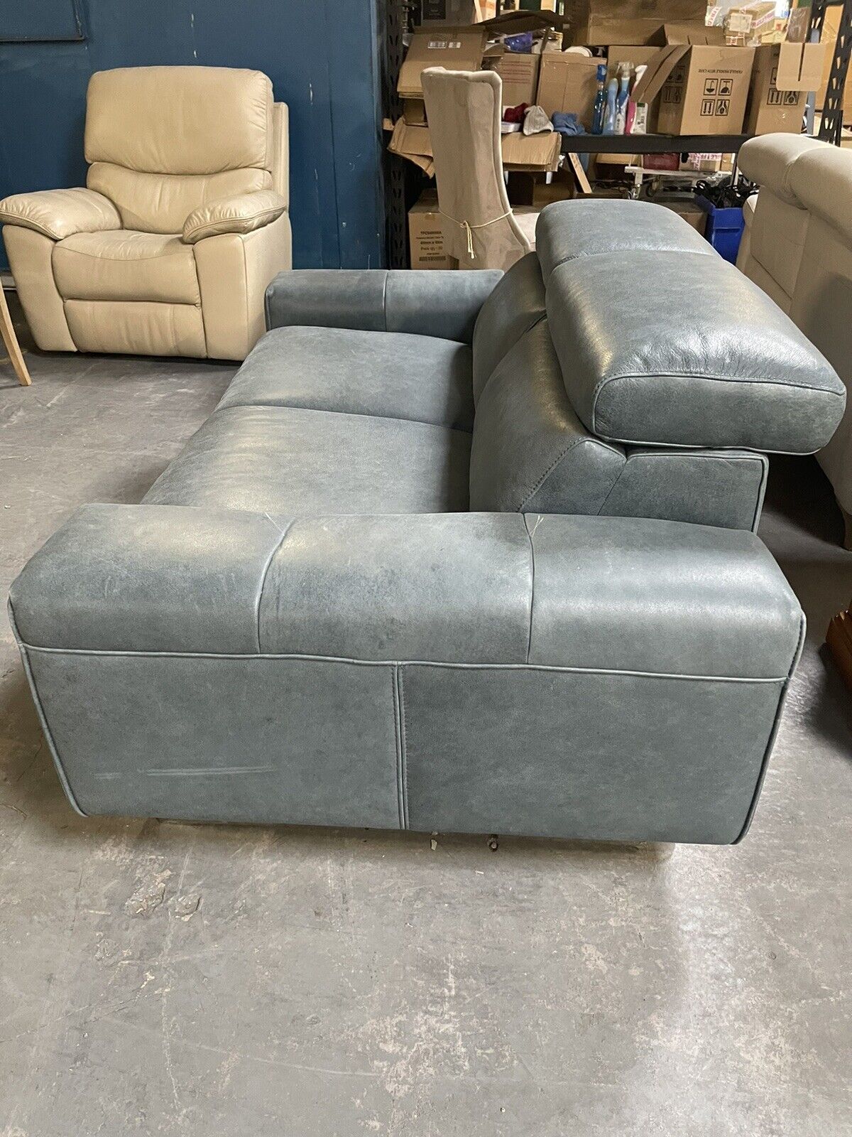 Arighi Bianchi 2 Seater Electric Recliner Sofa Leather - Blue (Adapter Missing)